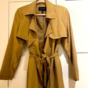 Banana Republic Trench Coat - like new!